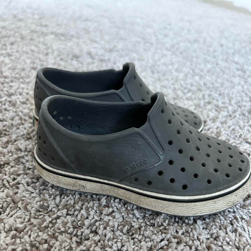 SOLD | Native slip on shoes